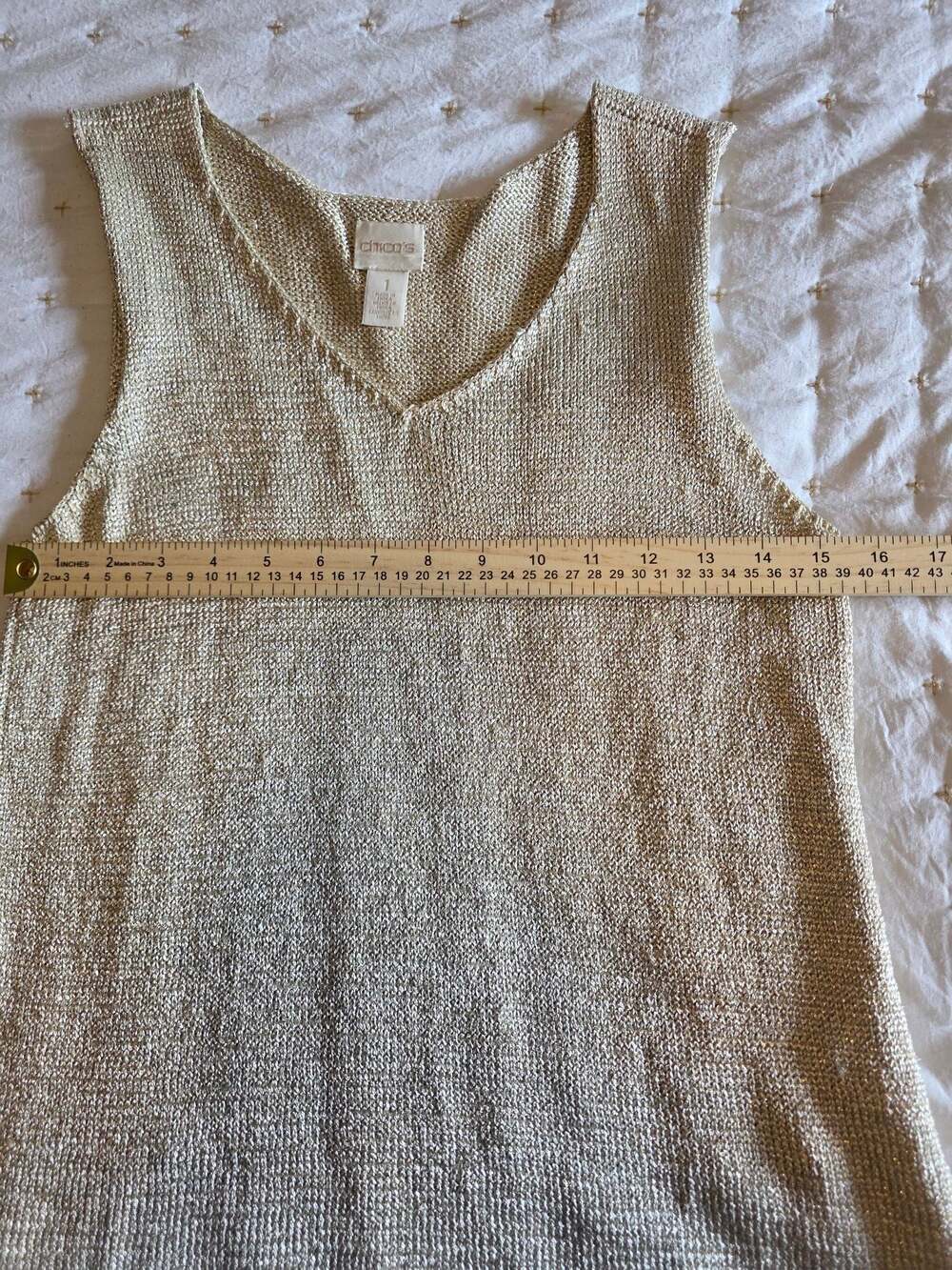 Chico's Women's Metallic Gold V-Neck Sleeveless Knit Tank Top - Picture 3 of 5